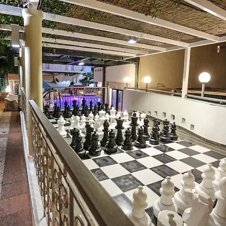Aparthotel Philoxenia Boutique &
