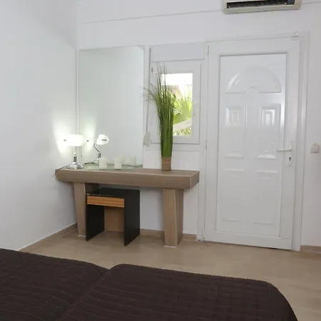 Philoxenia Boutique & 3*